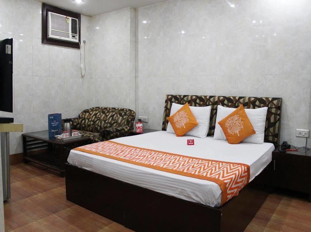 Oyo 2705 Hotel Preet Palace New Delhi Luaran gambar