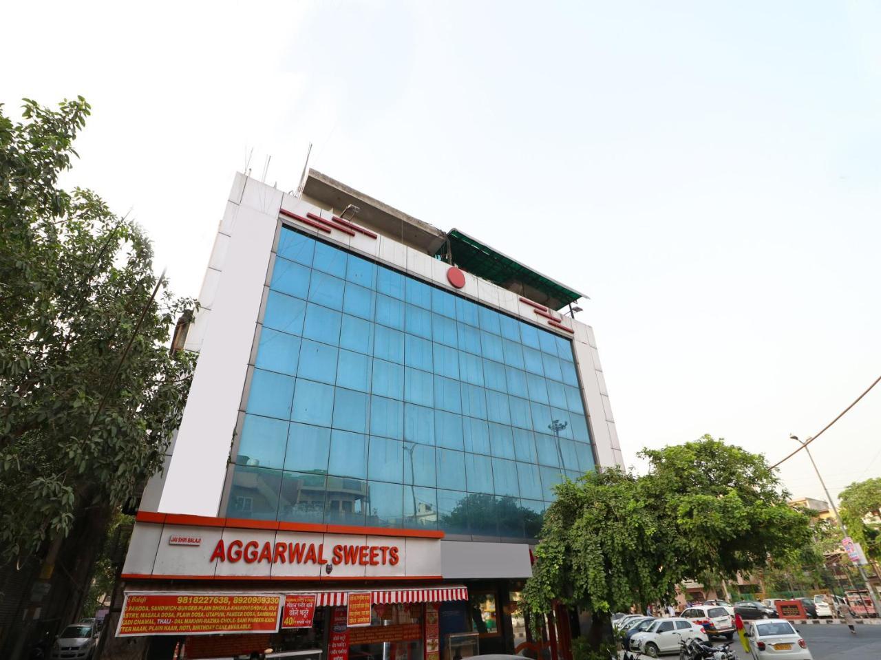 Oyo 2705 Hotel Preet Palace New Delhi Luaran gambar