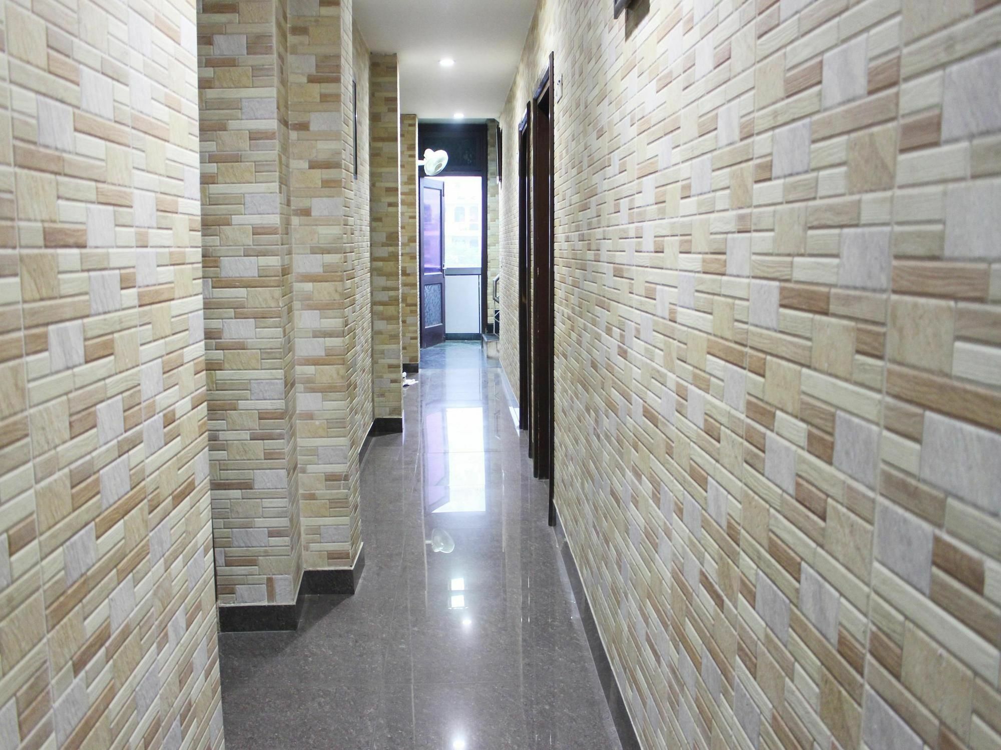 Oyo 2705 Hotel Preet Palace New Delhi Luaran gambar